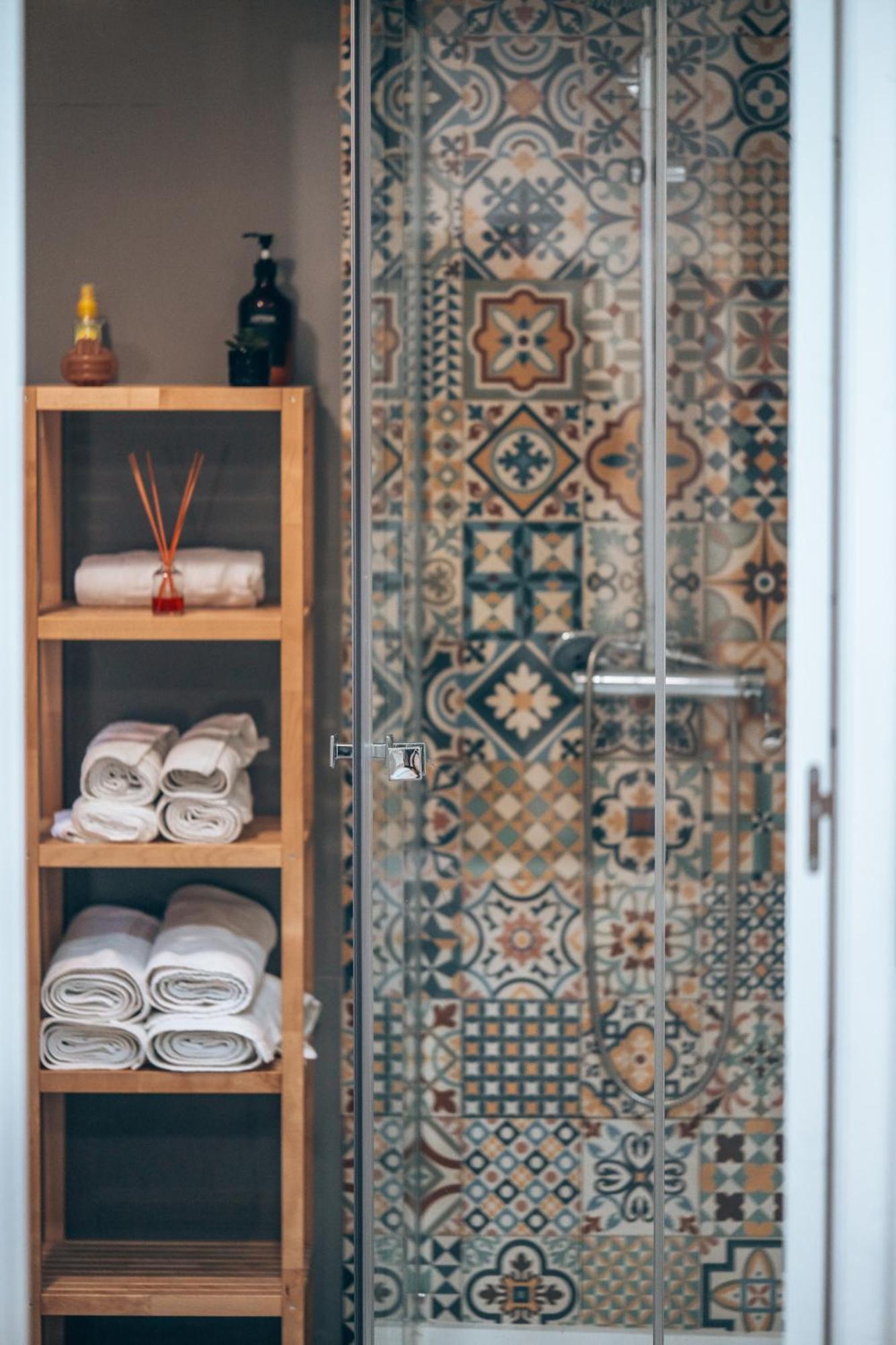 Apartamentos San Roque Seville Luaran gambar