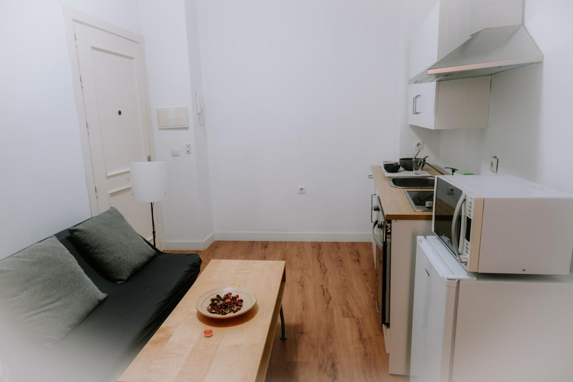 Apartamentos San Roque Seville Luaran gambar