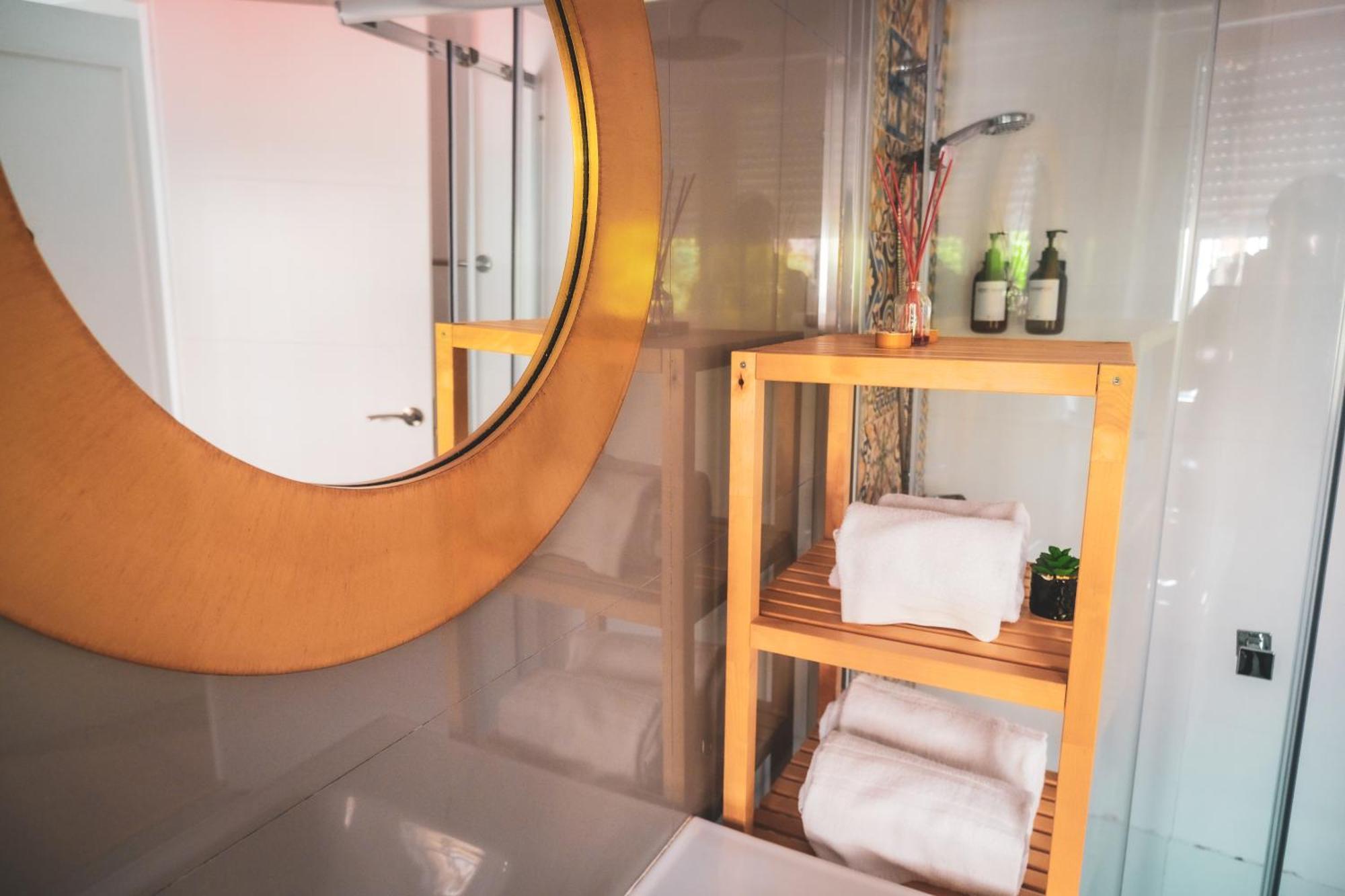 Apartamentos San Roque Seville Luaran gambar
