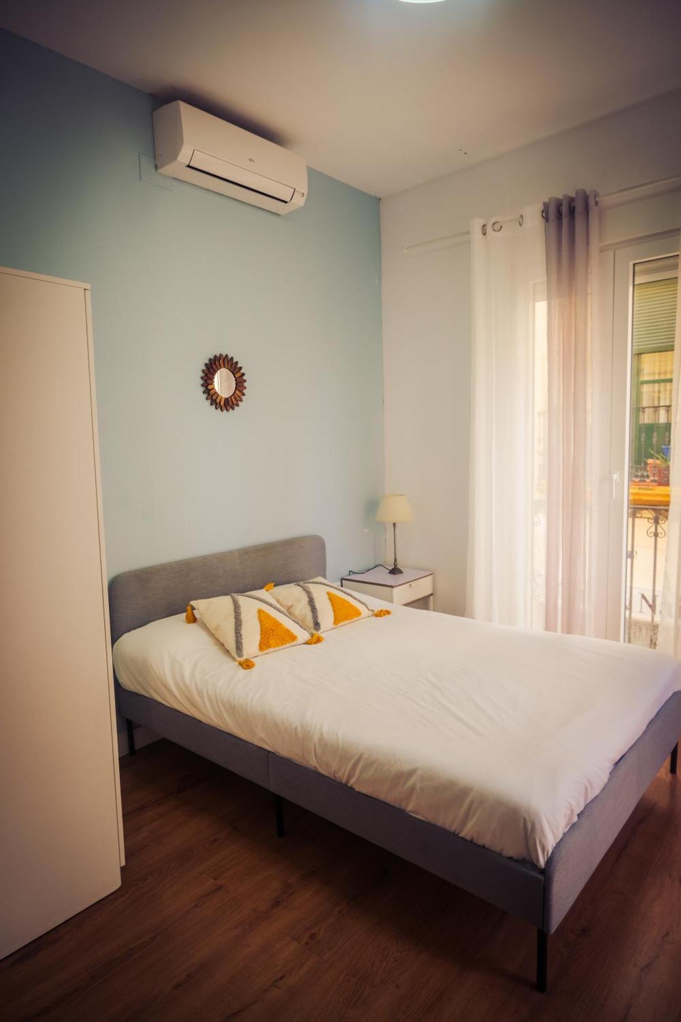 Apartamentos San Roque Seville Luaran gambar