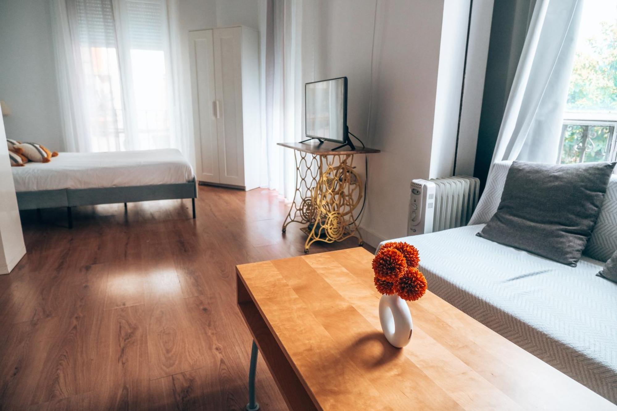 Apartamentos San Roque Seville Luaran gambar